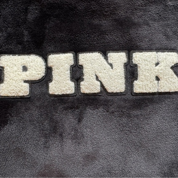 Victoria’s Secret PINK Plush Black Robe – Size M/L - Picture 7 of 12
